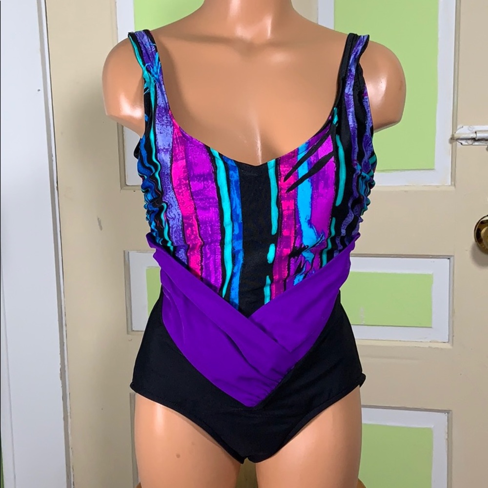 Slim suit Bathing suit 1 piece waist flattering 12